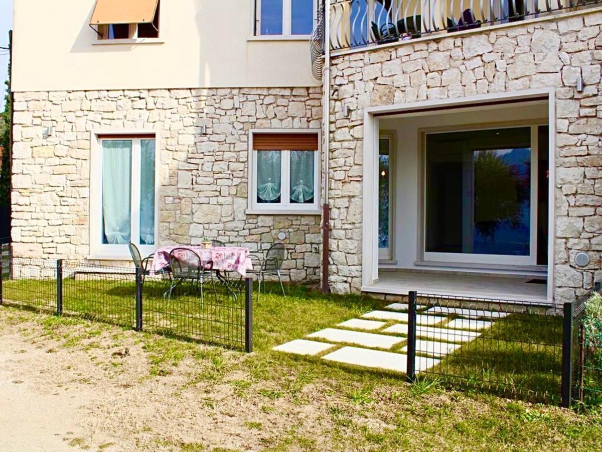 Cosy Torri Apartments Тори дел Бенако Екстериор снимка
