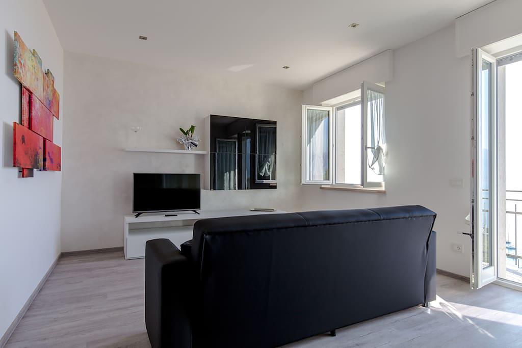 Cosy Torri Apartments Тори дел Бенако Екстериор снимка