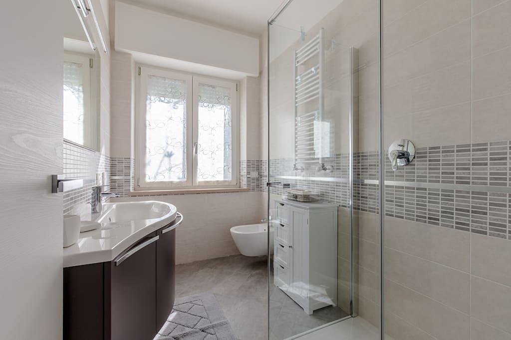 Cosy Torri Apartments Тори дел Бенако Екстериор снимка