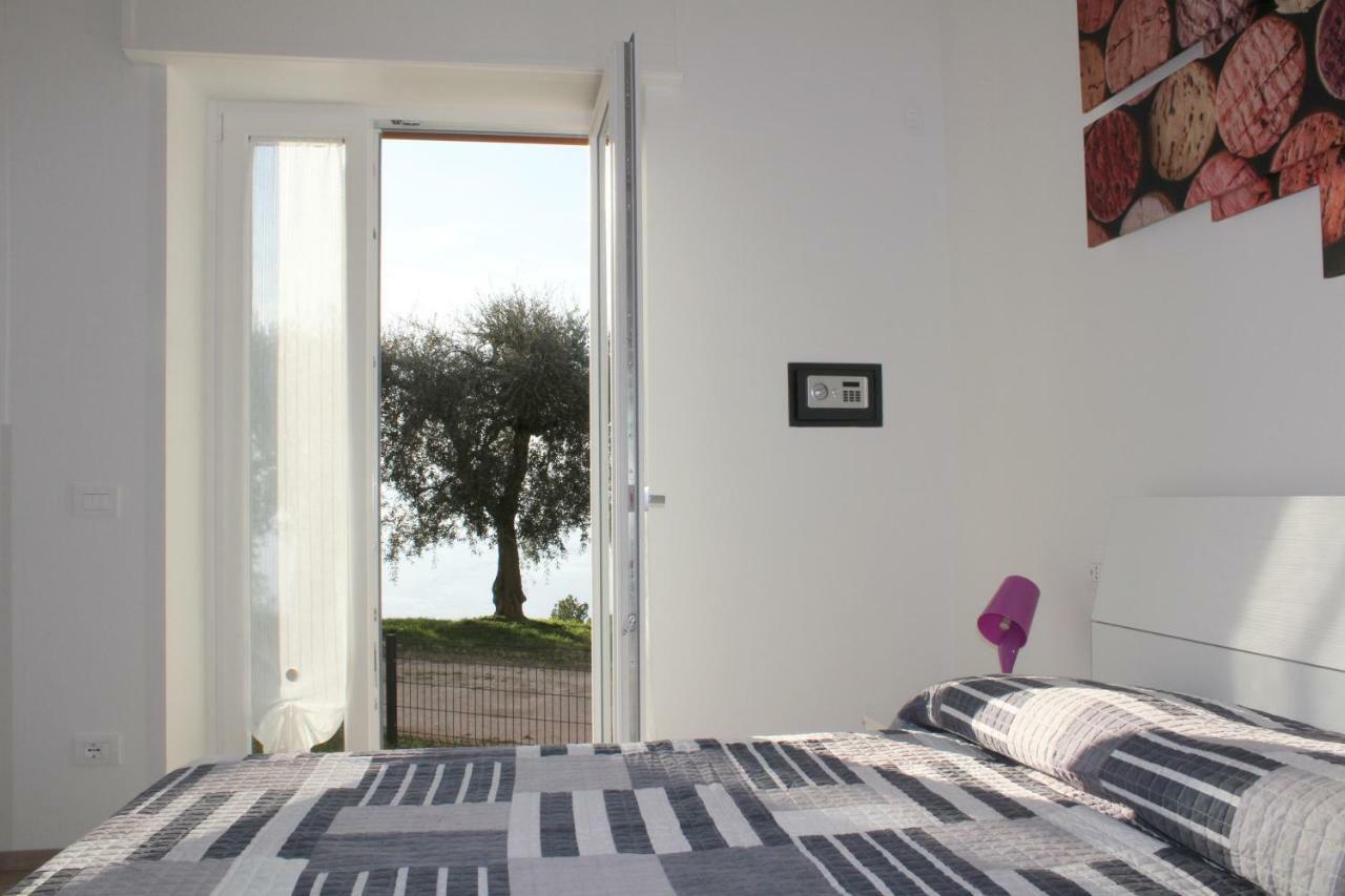 Cosy Torri Apartments Тори дел Бенако Екстериор снимка