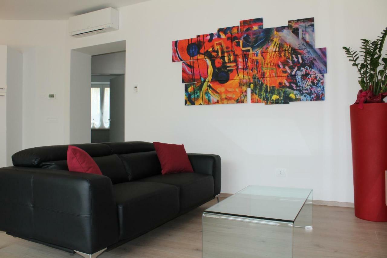 Cosy Torri Apartments Тори дел Бенако Екстериор снимка